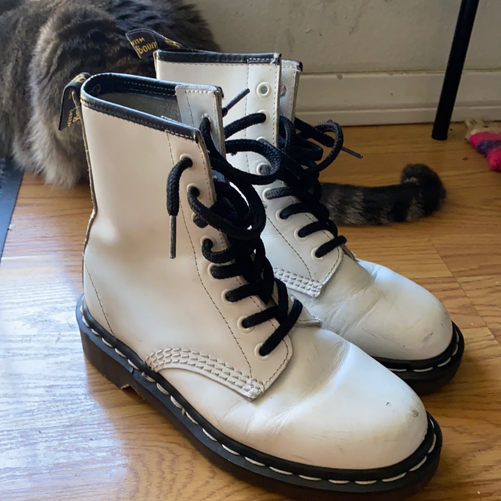 Doc martens “made in England” size 6